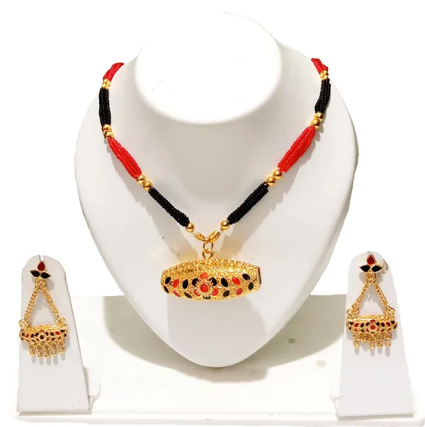 Assamese_Traditional_Gold_Plated_Red_Black_Colour_Dhoolbiri_Tassel_Jewellery_Set_For_Women